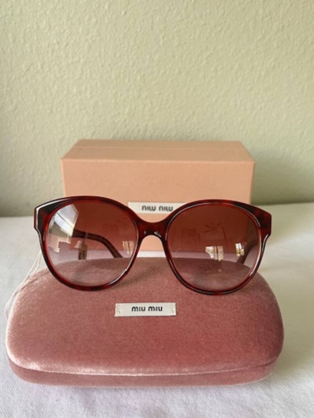 MIU-MIU-MU03NS HAG6S1 WOMANS SUNGLASSES